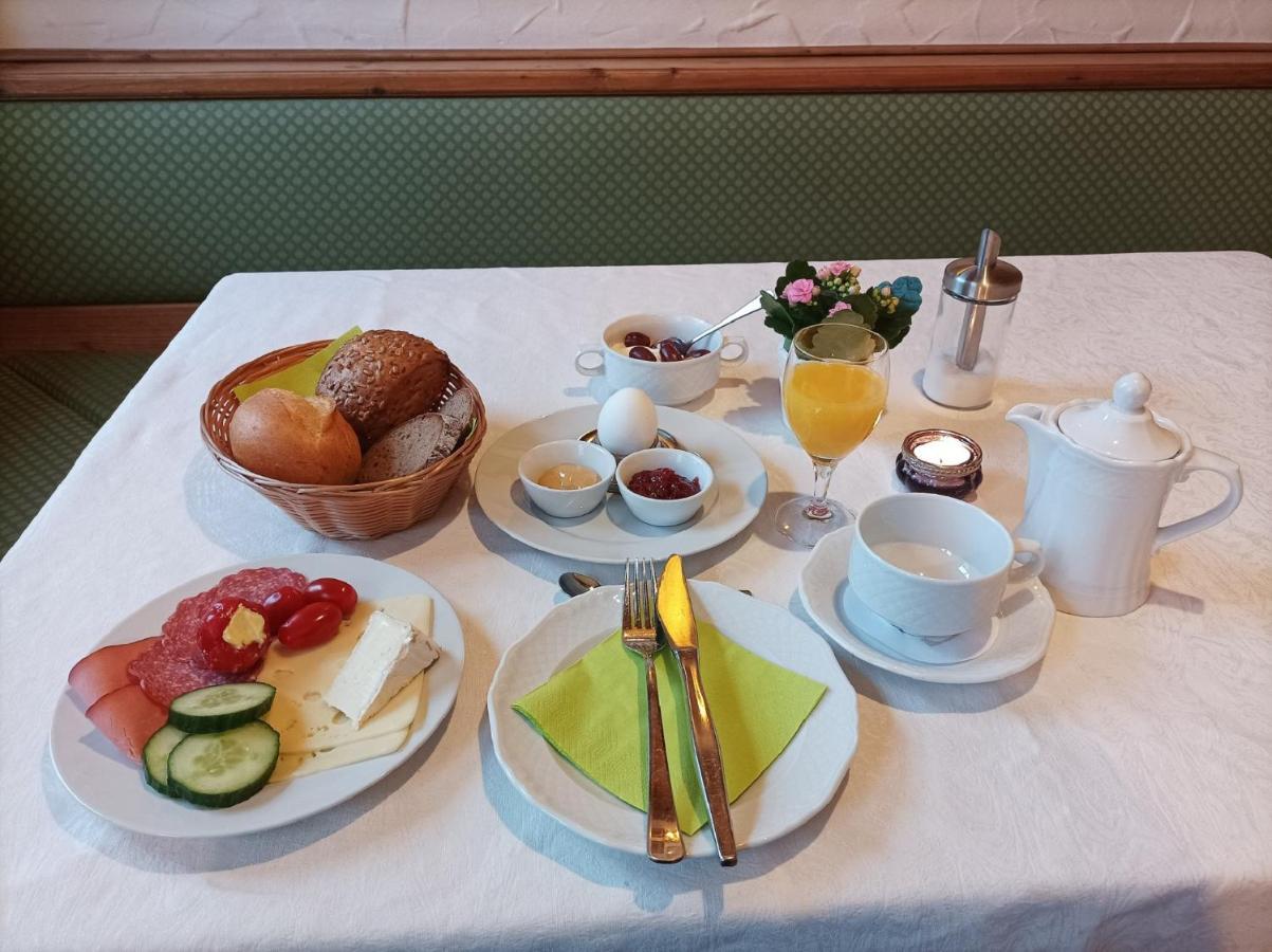 Bocksbeutelherberge ゾンマーアッハ エクステリア 写真